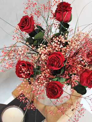 Bordeaus rood long life boeket Bordeaux rode long life rozen